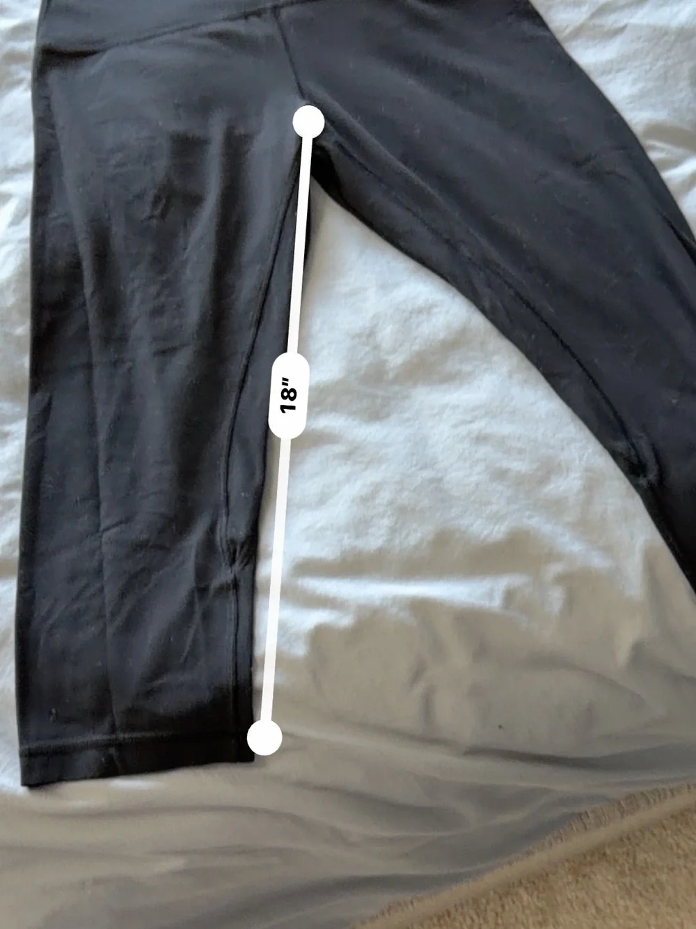 lululemon athletic Black Cropped Leggings - Comfortable Active Bottoms
